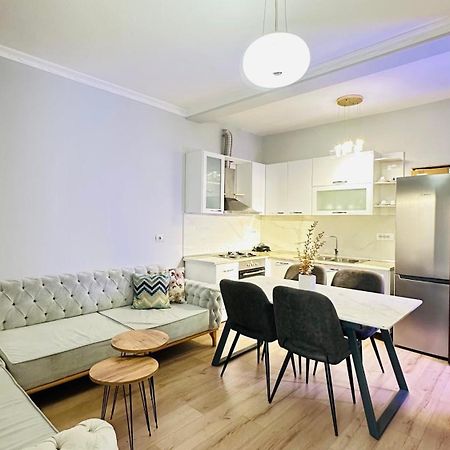 Bllok: Central Cozy Stay, 24/7 Self Check-In Tiranë Eksteriør bilde
